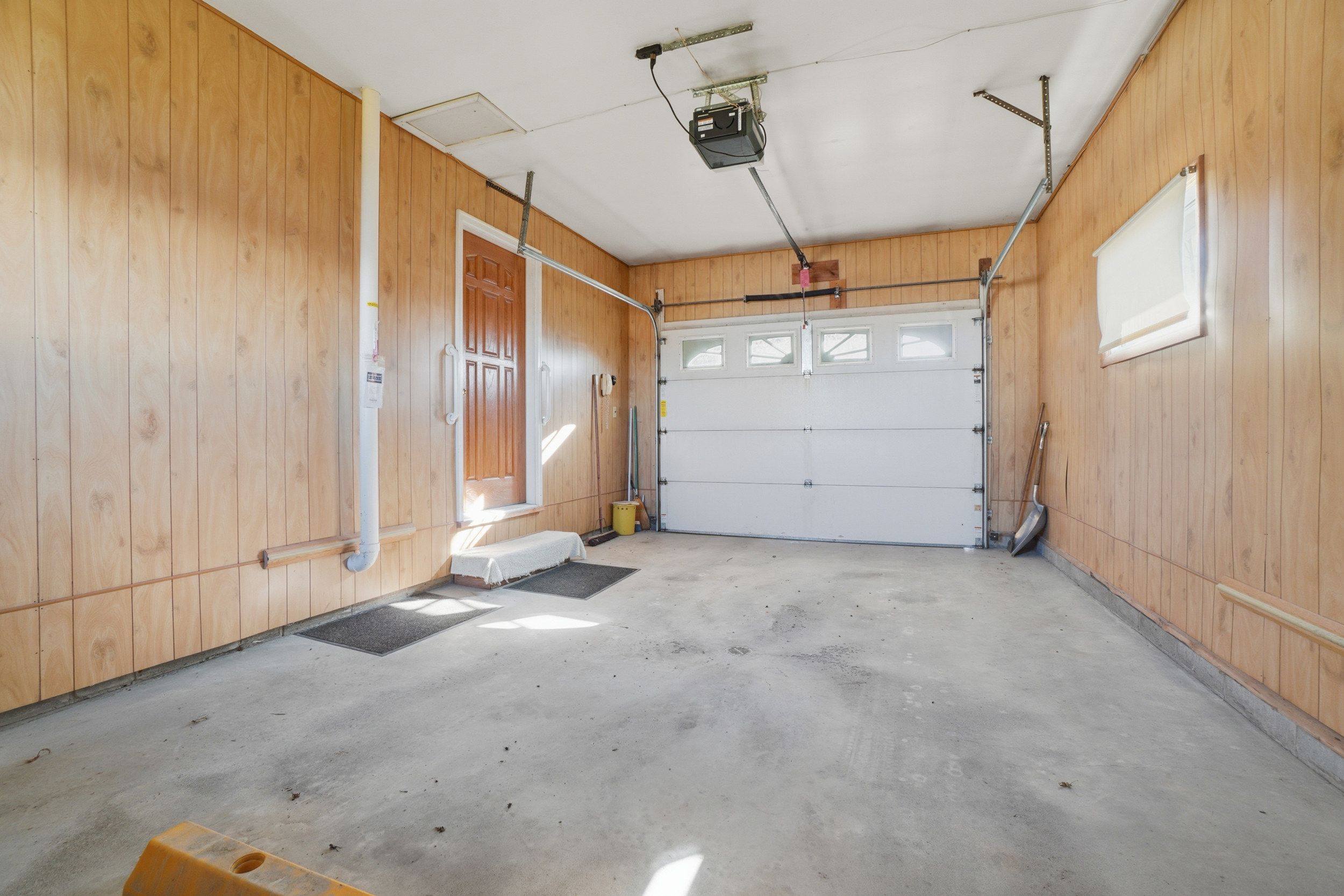 Listing Photo: 31_25871 200th ave-031